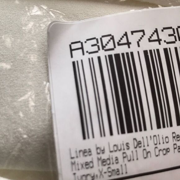 LineaLouis Dell'Olio Mixed Media Pull On Crop Pant - Picture 5 of 6